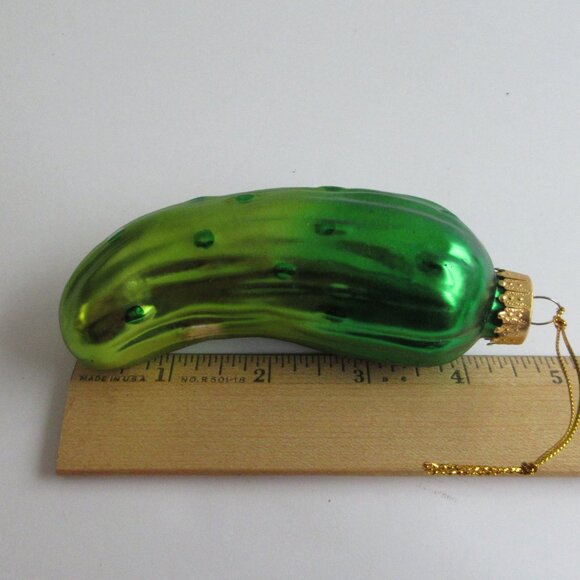 Pickle Glass Ornament by Unique Treasures Handcrafted Green Ombre 4" Good Luck - Picture 11 of 11